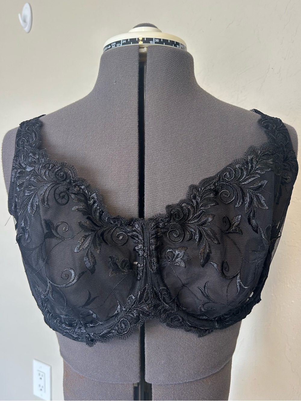 Soma Sensuous Lace Unlined Underwire Floral Lace Mesh Bra Black 42DD (1949)